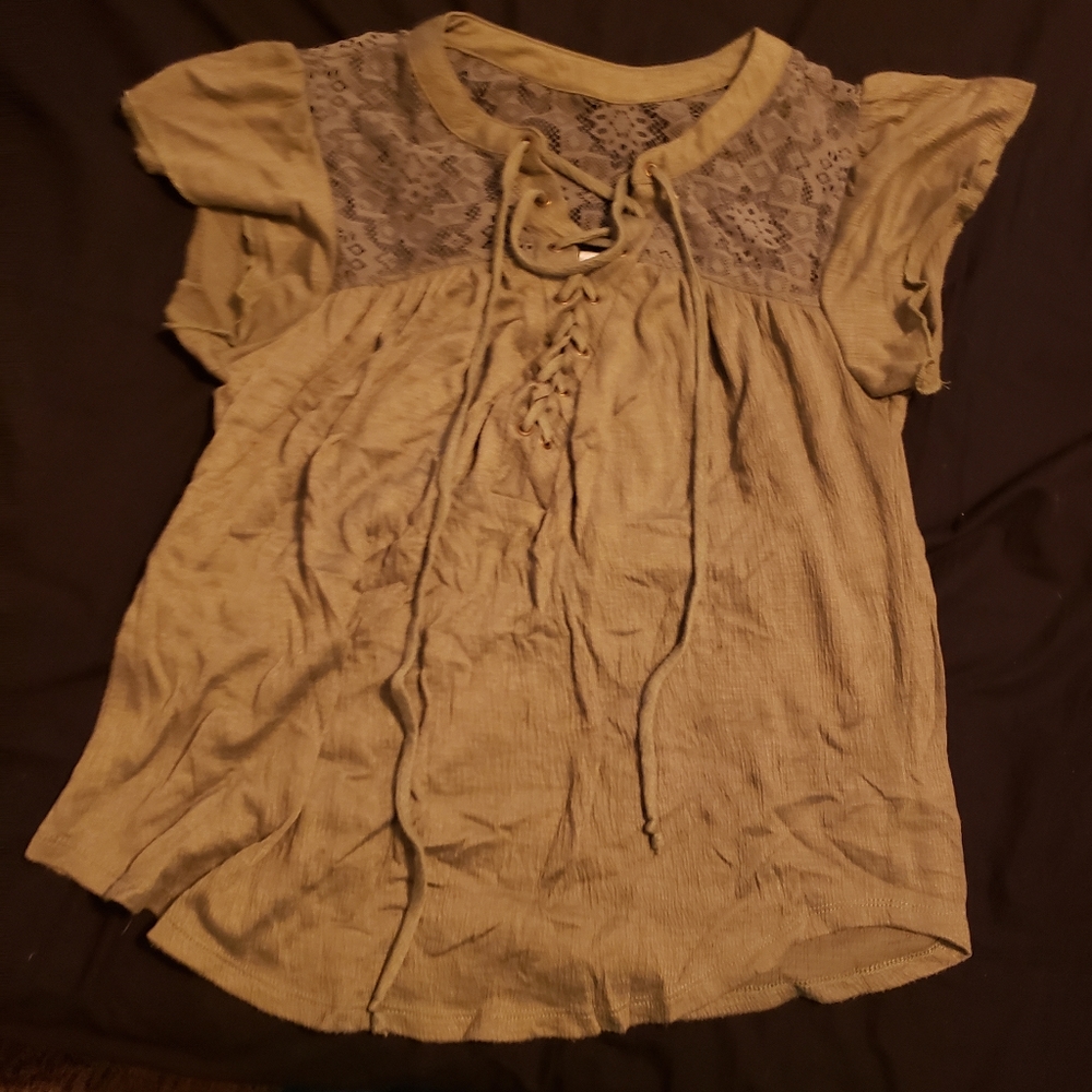 No boundaries, army green blouse